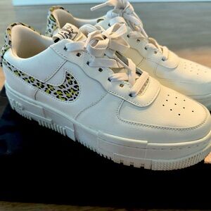 Women’s Nike Air Force one